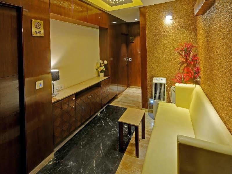 Fabhotel Kyra - Near Airport Road 아흐메다바드 외부 사진