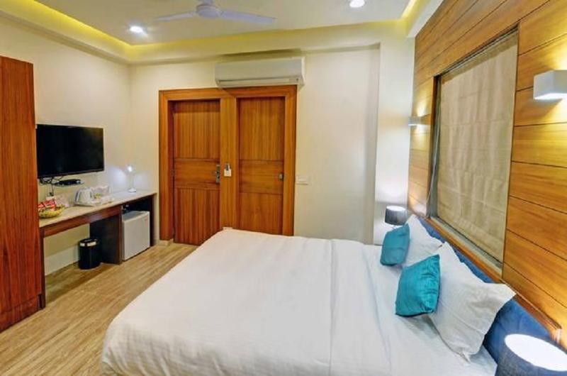 Fabhotel Kyra - Near Airport Road 아흐메다바드 외부 사진